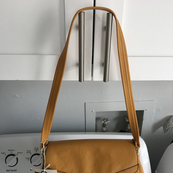 New MR LEATHER Yellow Leather Shoulder Handbag - Picture 4 of 8